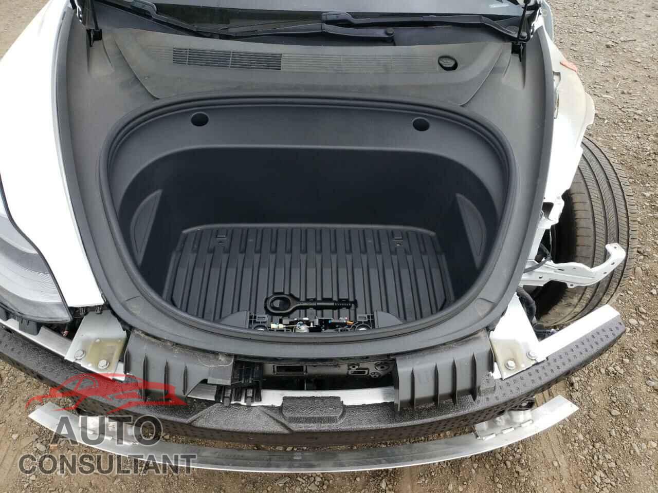 TESLA MODEL 3 2021 - 5YJ3E1EAXMF053589