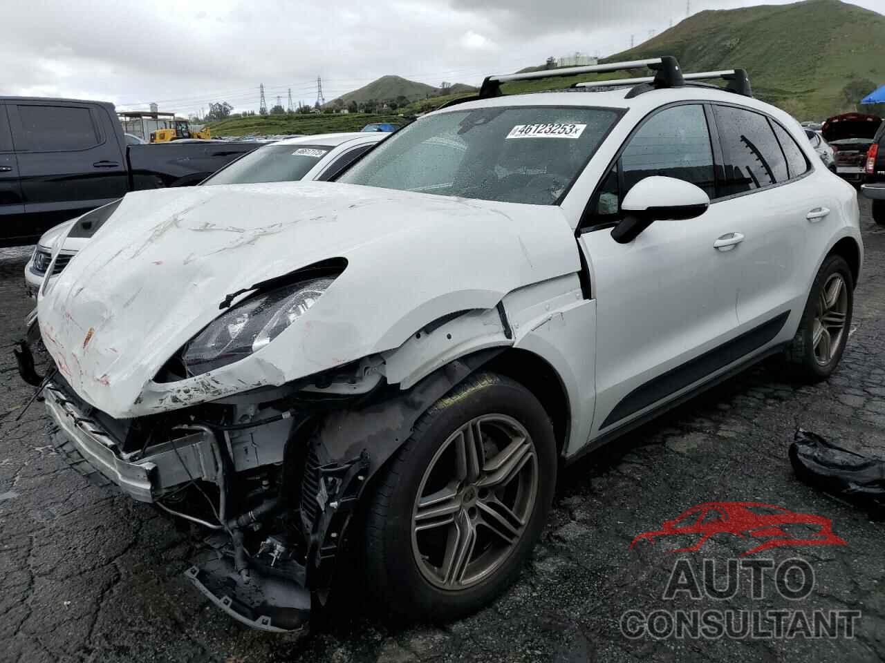 PORSCHE MACAN 2015 - WP1AB2A5XFLB64754