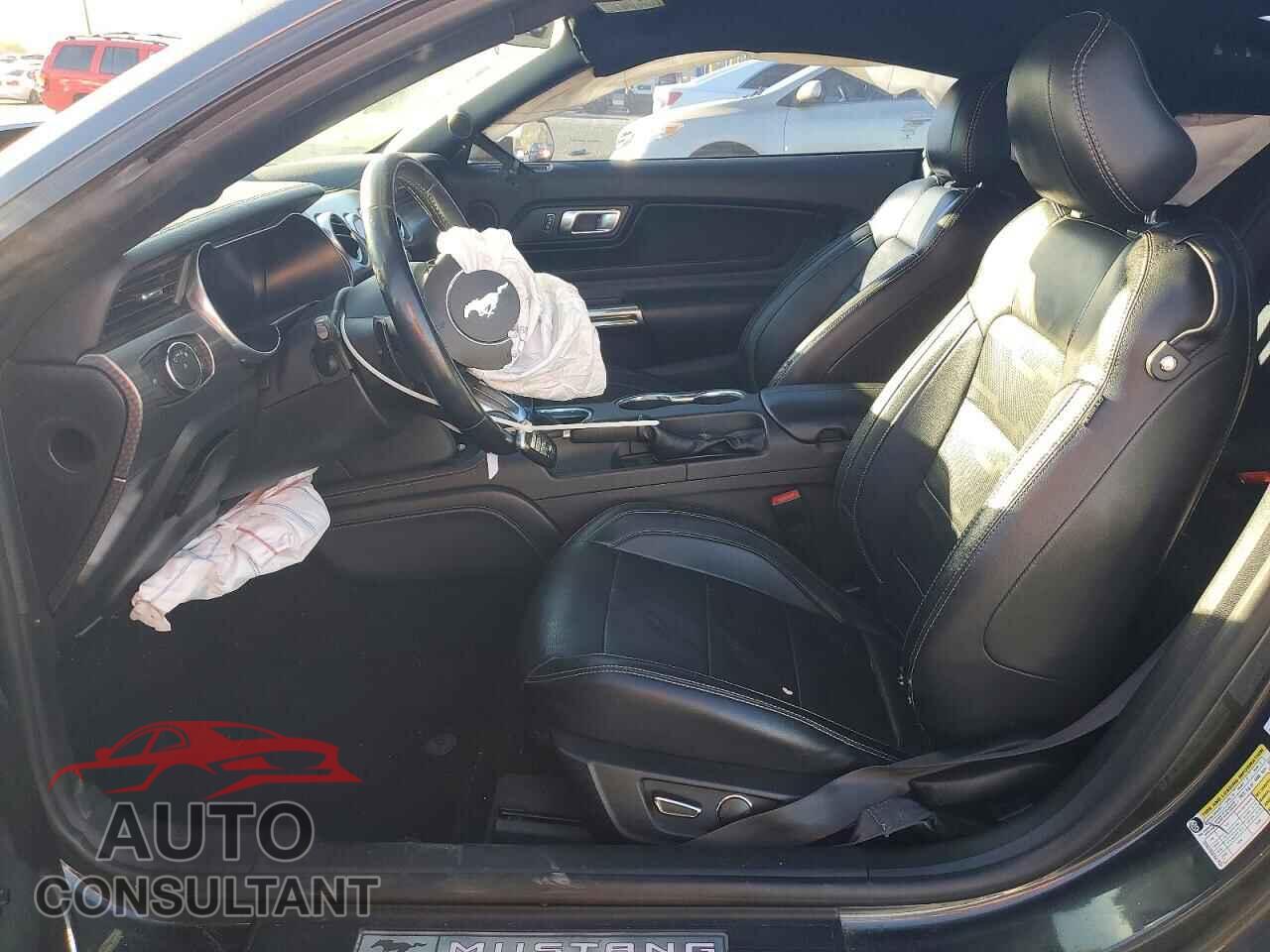 FORD MUSTANG 2019 - 1FA6P8CF8K5118801