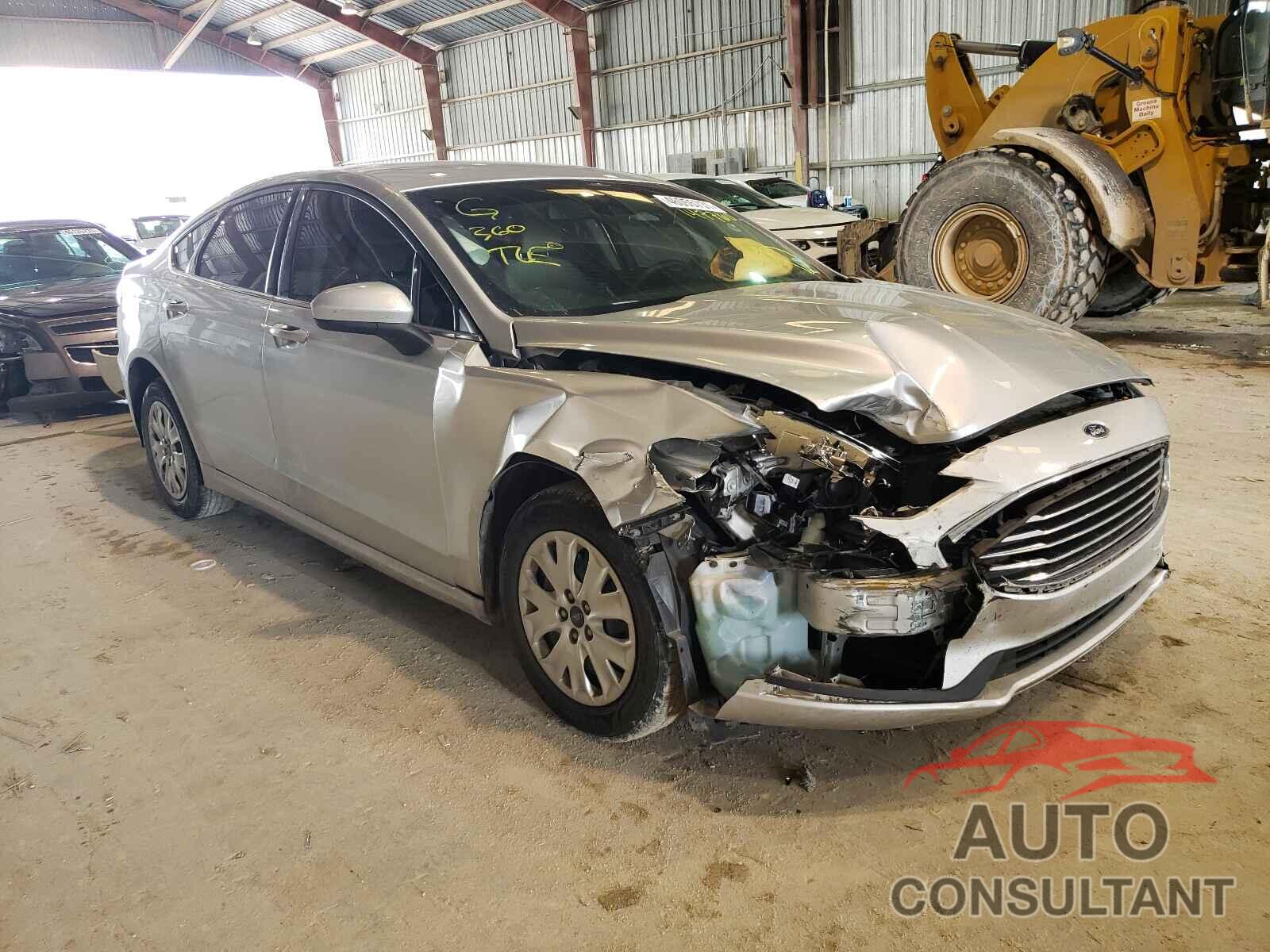 FORD FUSION 2019 - 3FA6P0G74KR146760