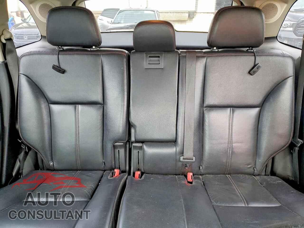 FORD EDGE 2011 - 2FMDK3KC4BBA68352