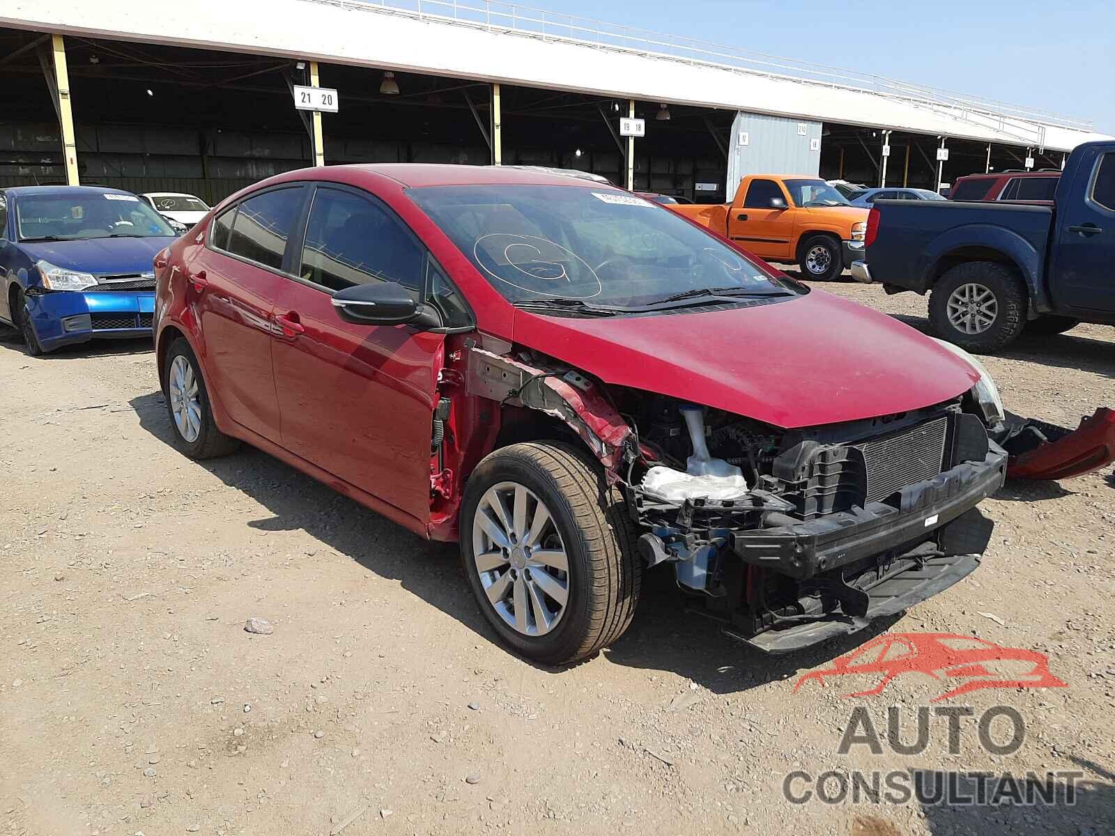 KIA FORTE 2016 - KNAFX4A6XG5462012