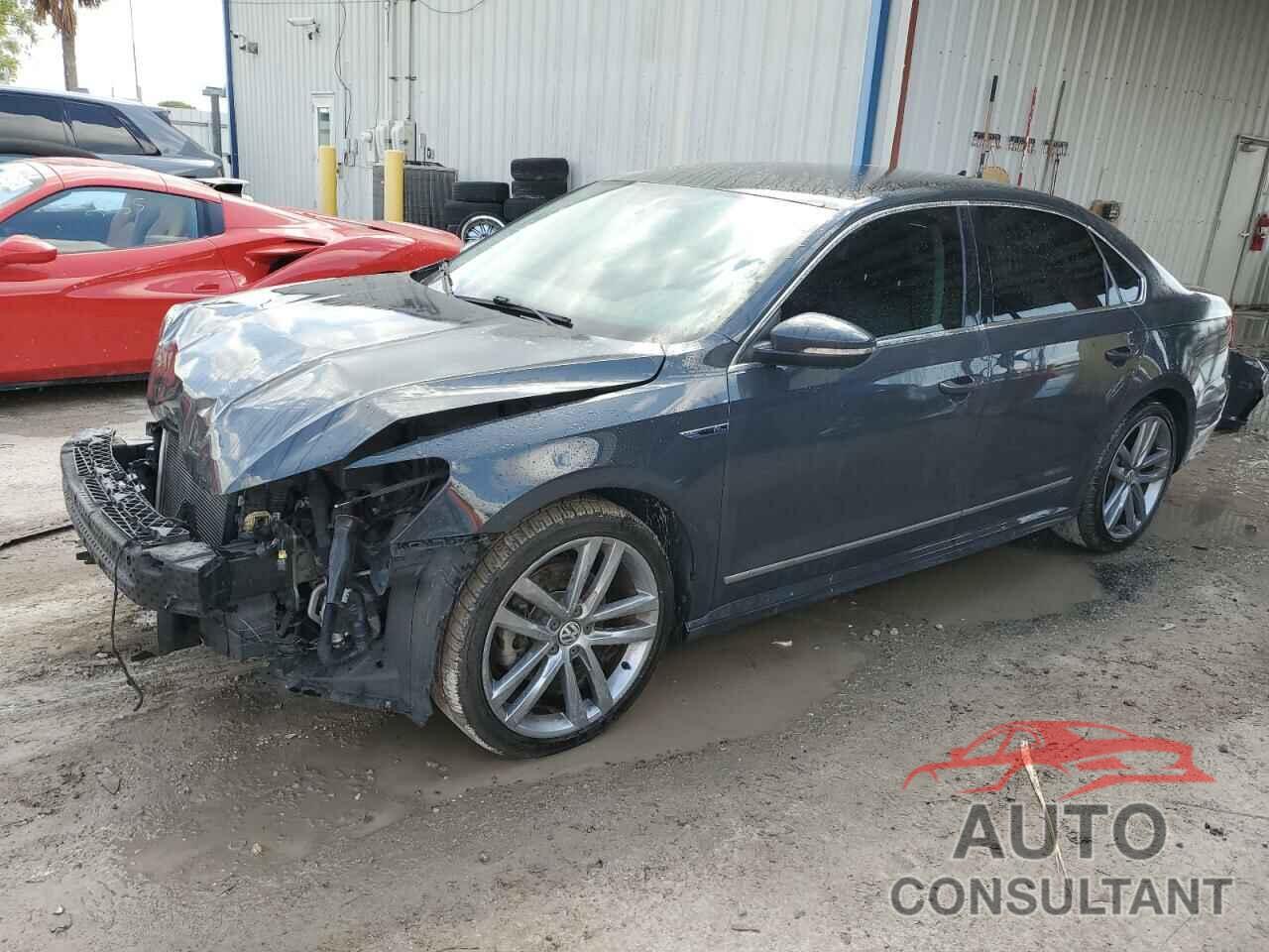 VOLKSWAGEN PASSAT 2017 - 1VWDT7A38HC013564