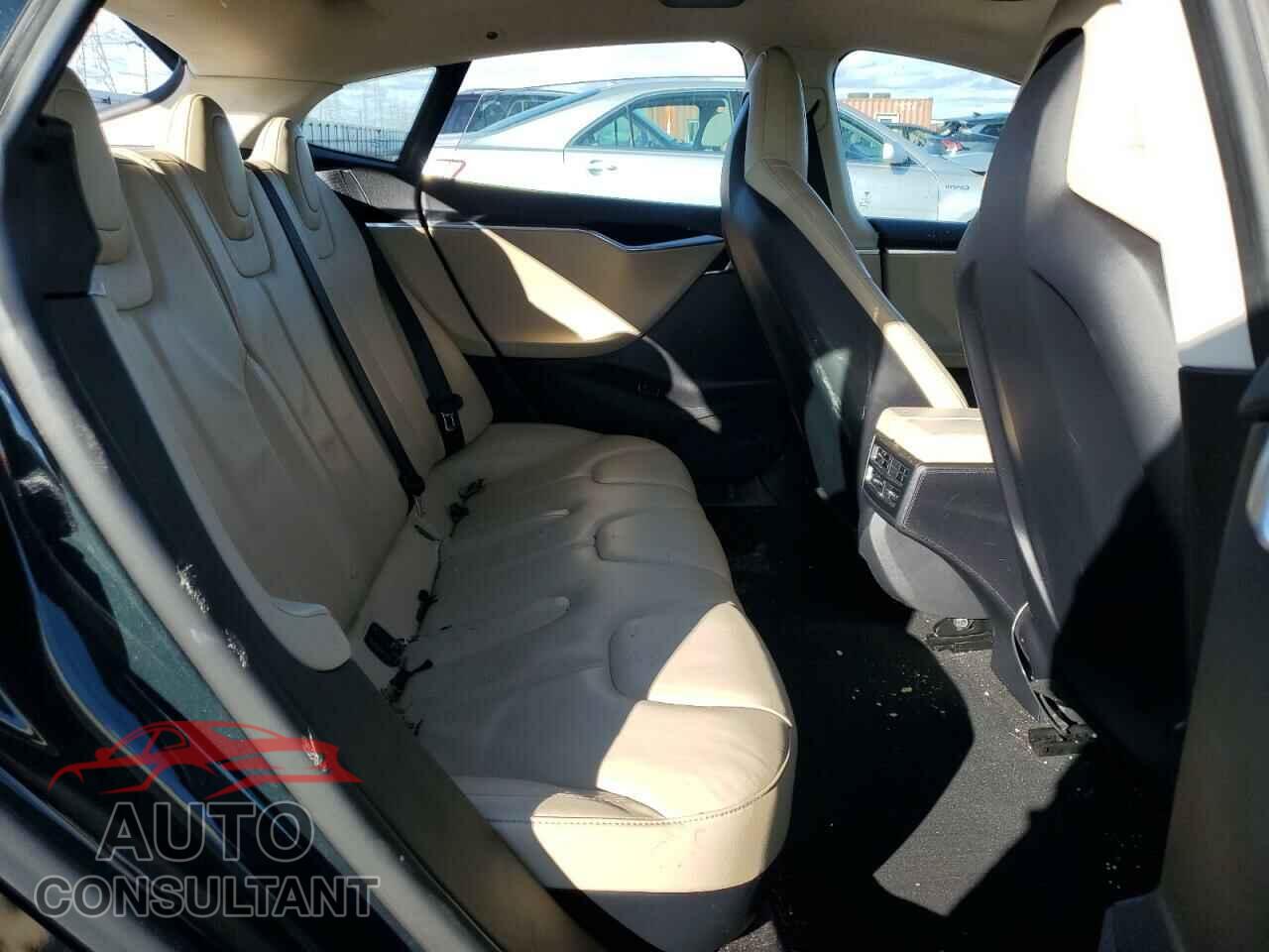 TESLA MODEL S 2012 - 5YJSA1CN4CFP02489