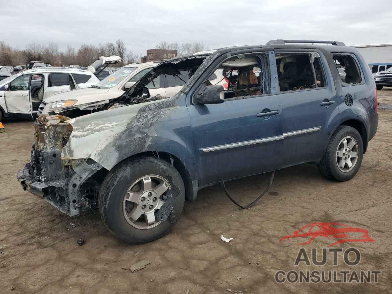 HONDA PILOT 2011 - 5FNYF4H97BB030385