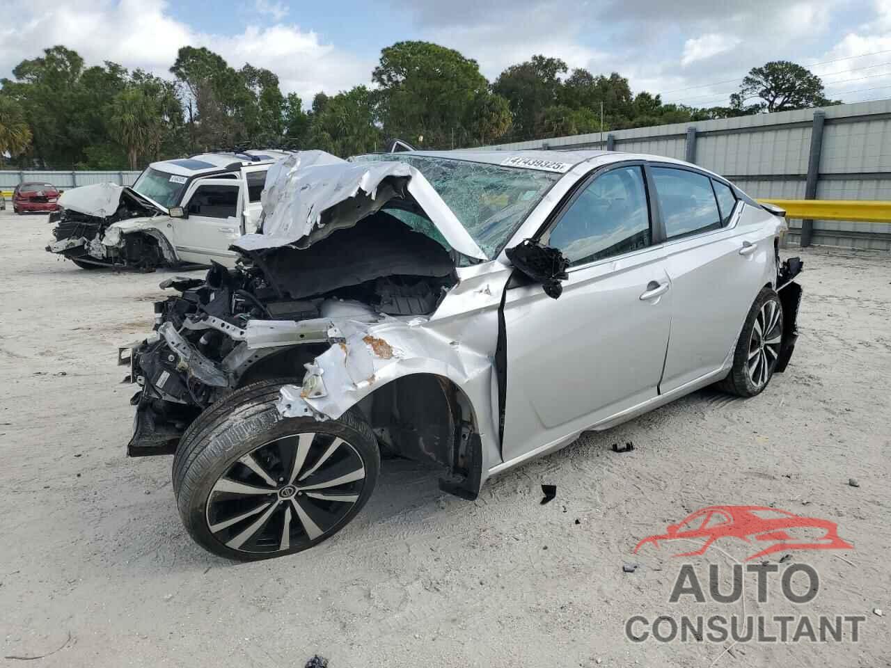 NISSAN ALTIMA 2020 - 1N4BL4CV0LC255402