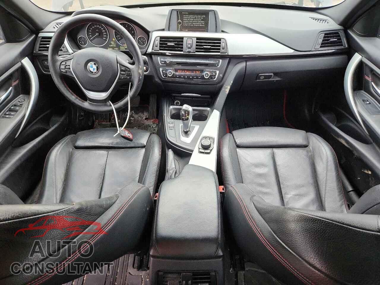 BMW 3 SERIES 2013 - WBA3B3C58DJ976069