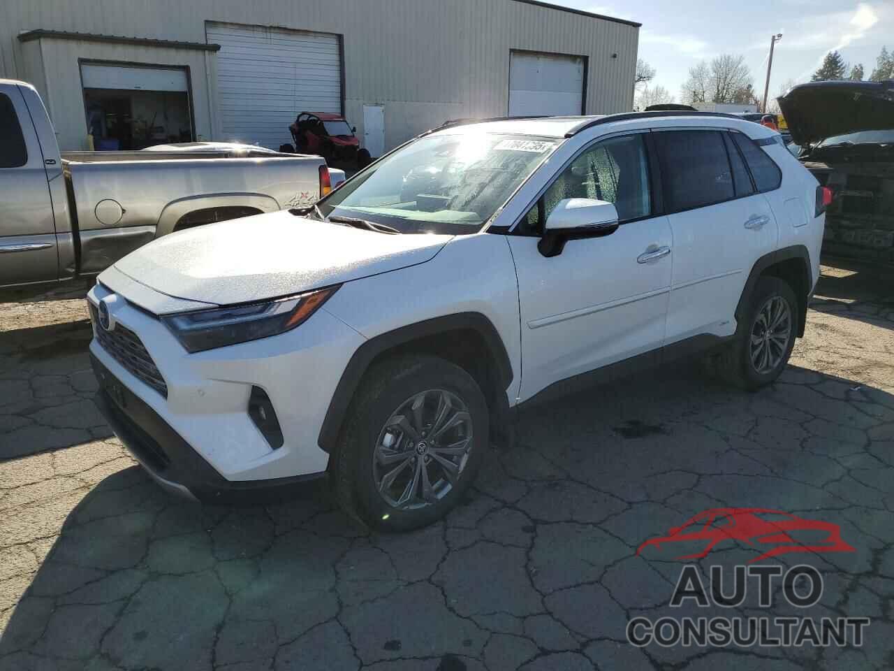 TOYOTA RAV4 2024 - 2T3D6RFV5RW062672
