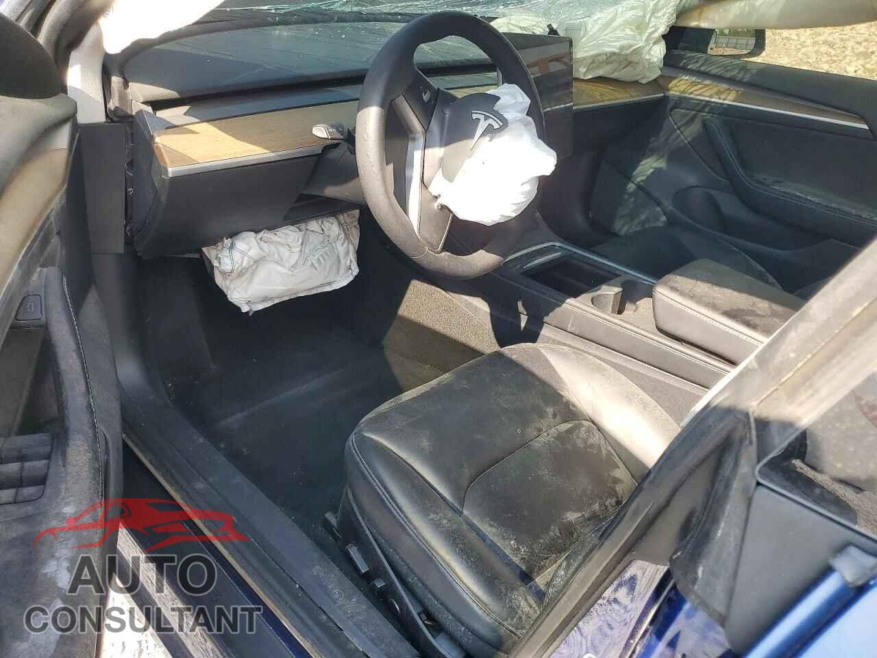 TESLA MODEL 3 2021 - 5YJ3E1EA1MF045381