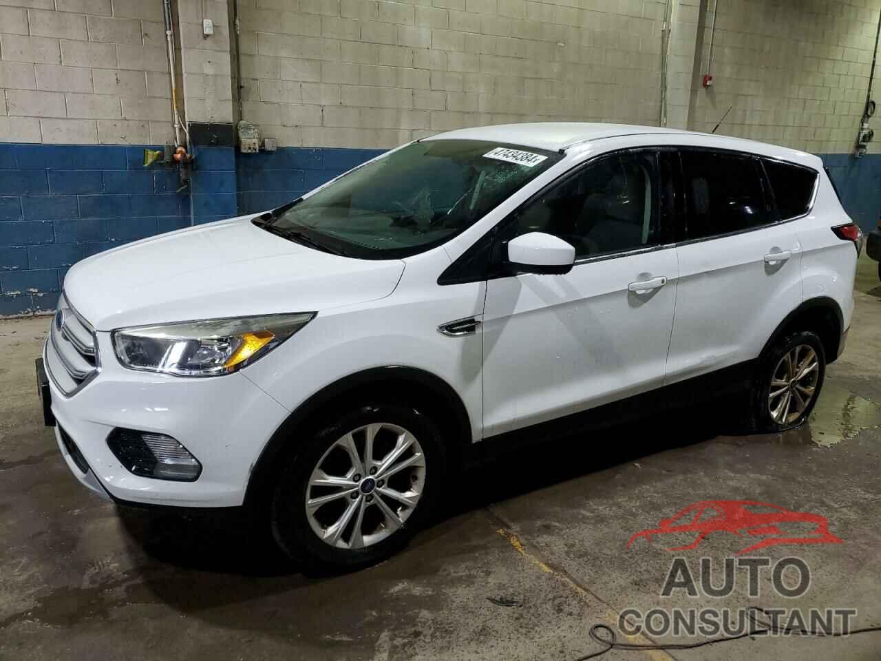 FORD ESCAPE 2017 - 1FMCU9GD9HUD85573