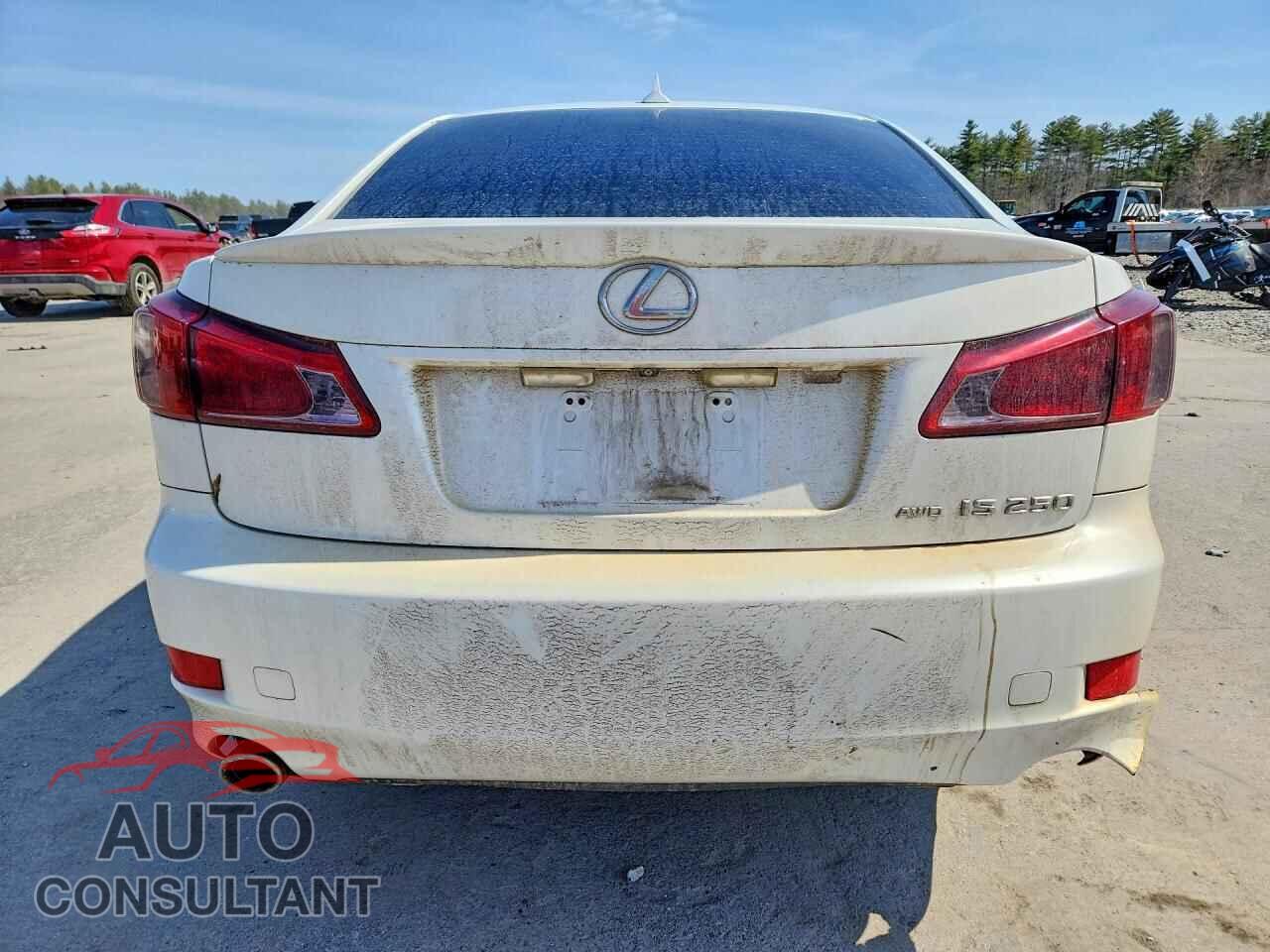 LEXUS IS 2012 - JTHCF5C2XC5060511