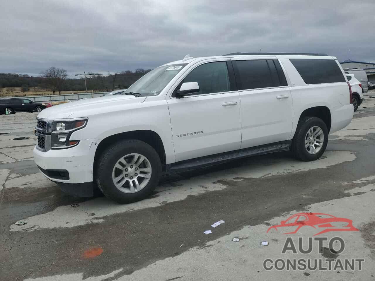 CHEVROLET SUBURBAN 2017 - 1GNSCHKC4HR109369