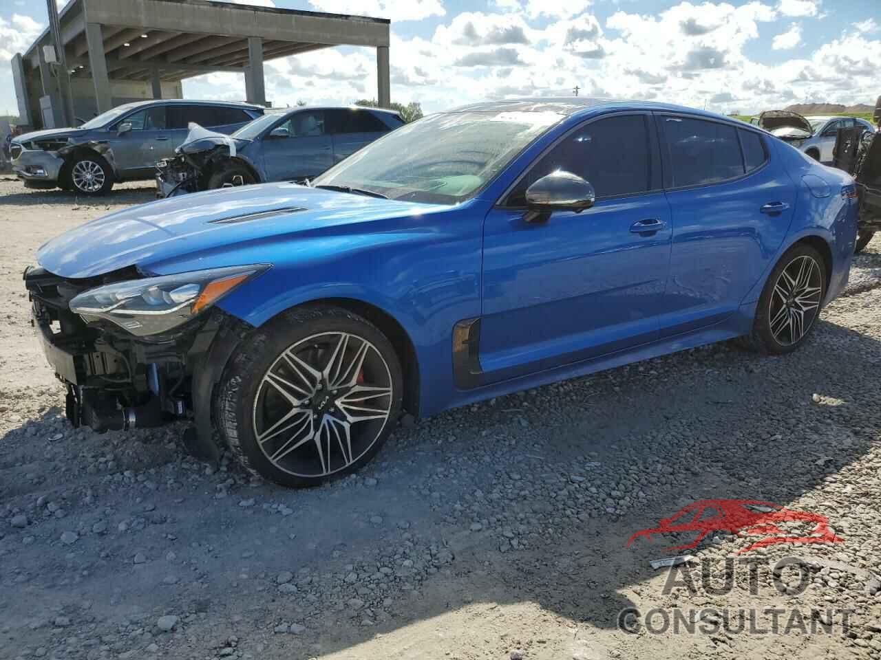 KIA STINGER 2022 - KNAE55LC5N6121554