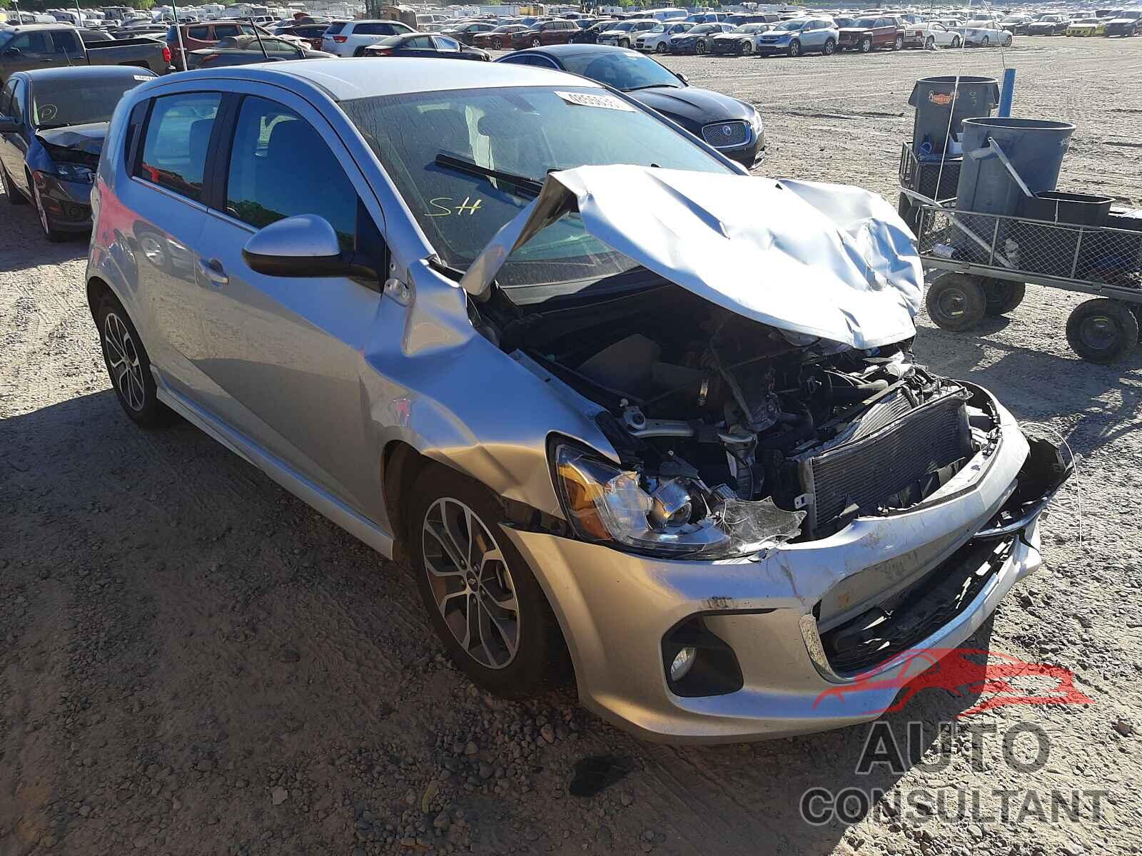 CHEVROLET SONIC 2017 - 1G1JD6SB6H4115788