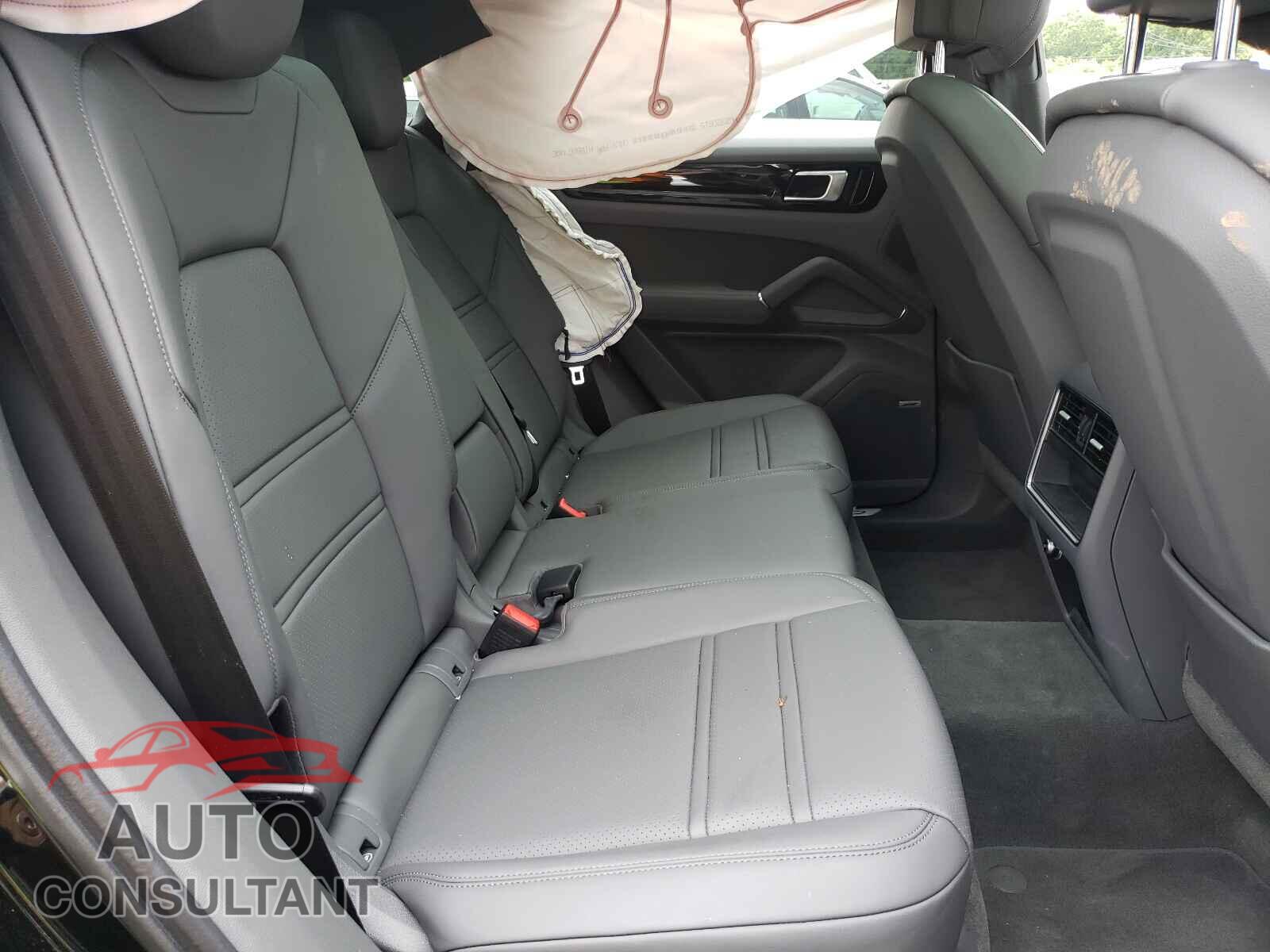 PORSCHE CAYENNE 2021 - WP1AA2AY8MDA03193