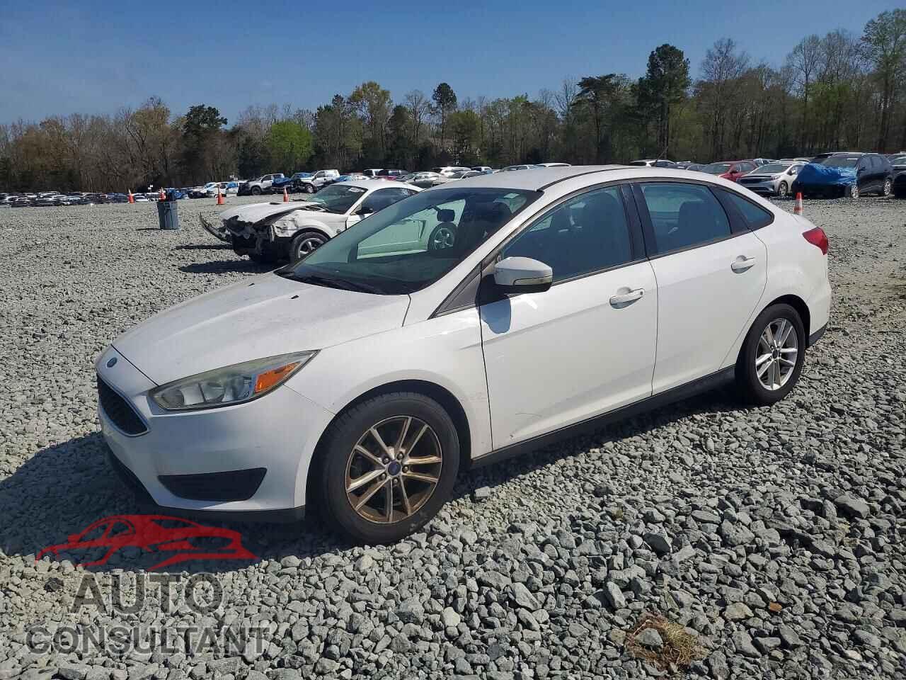 FORD FOCUS 2015 - 1FADP3F29FL295801
