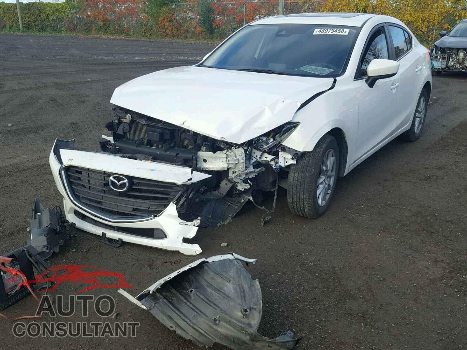 MAZDA 3 2017 - 3MZBN1V72HM124086