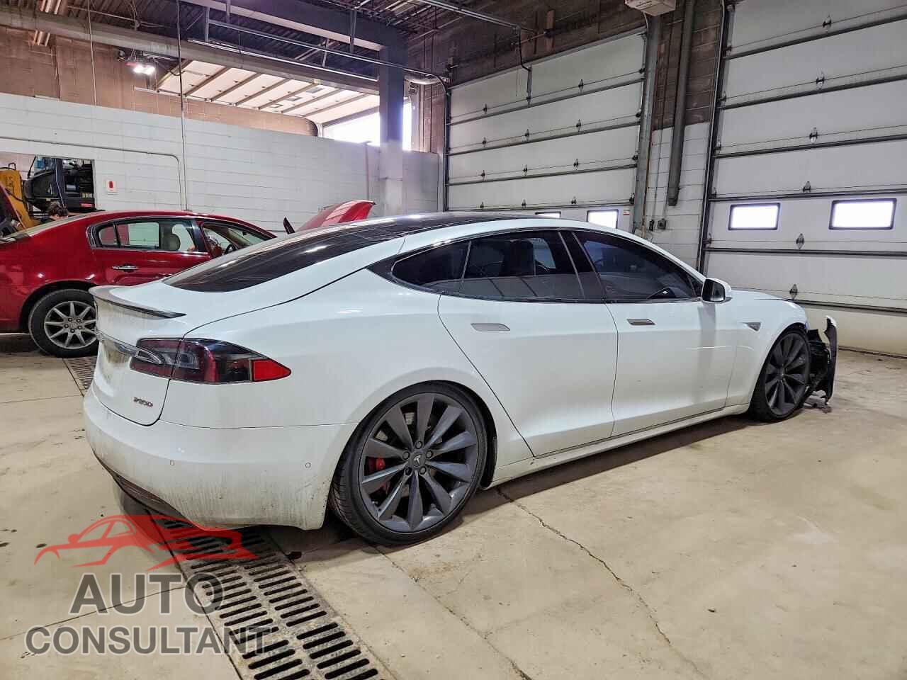 TESLA MODEL S 2016 - 5YJSA1E46GF155204