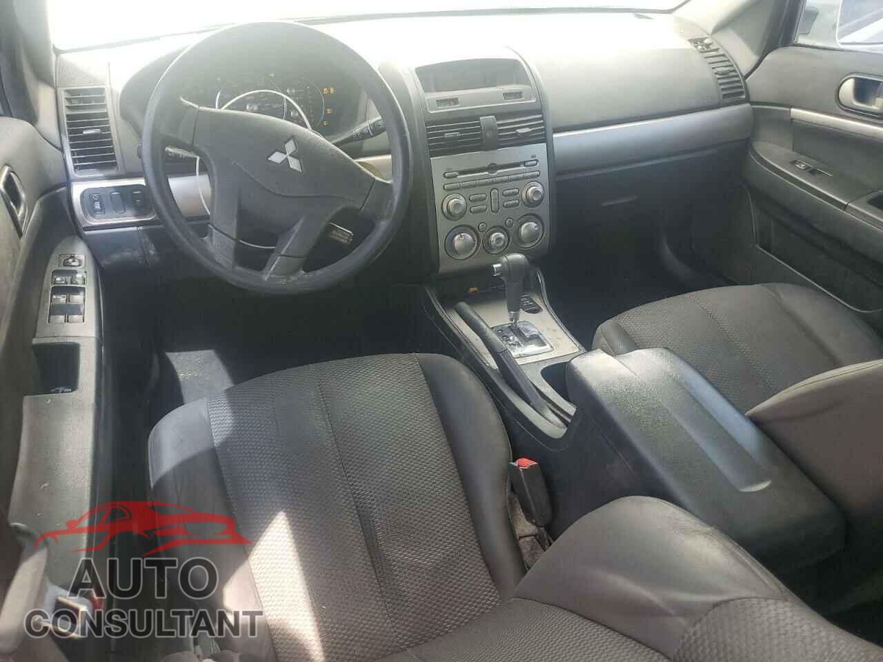 MITSUBISHI GALANT 2012 - 4A32B2FFXCE016690