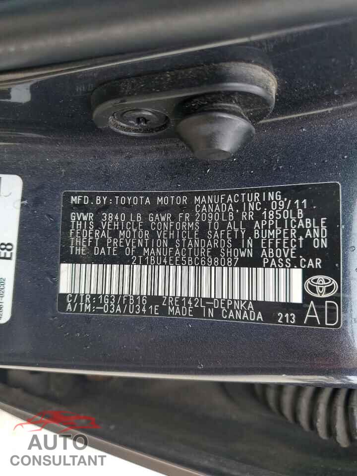 TOYOTA COROLLA 2011 - 2T1BU4EE5BC698087