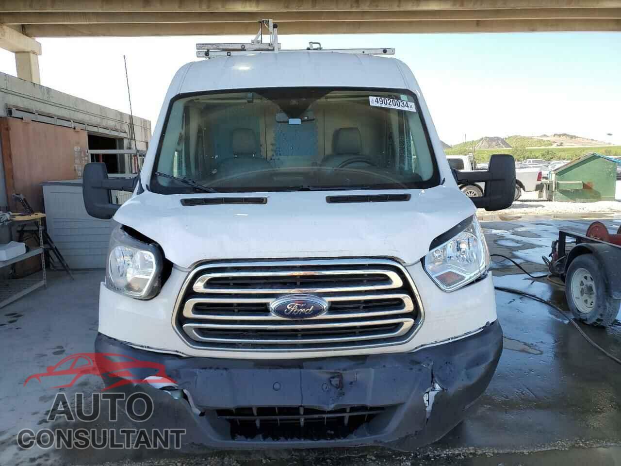 FORD TRANSIT 2019 - 1FTYR2CG7KKA69515