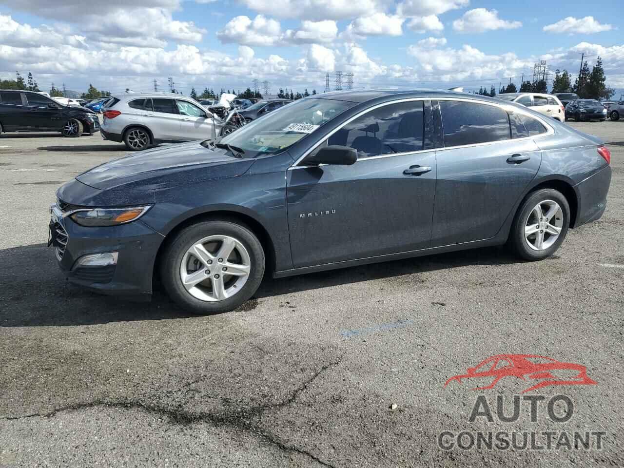 CHEVROLET MALIBU 2020 - 1G1ZB5ST5LF155756