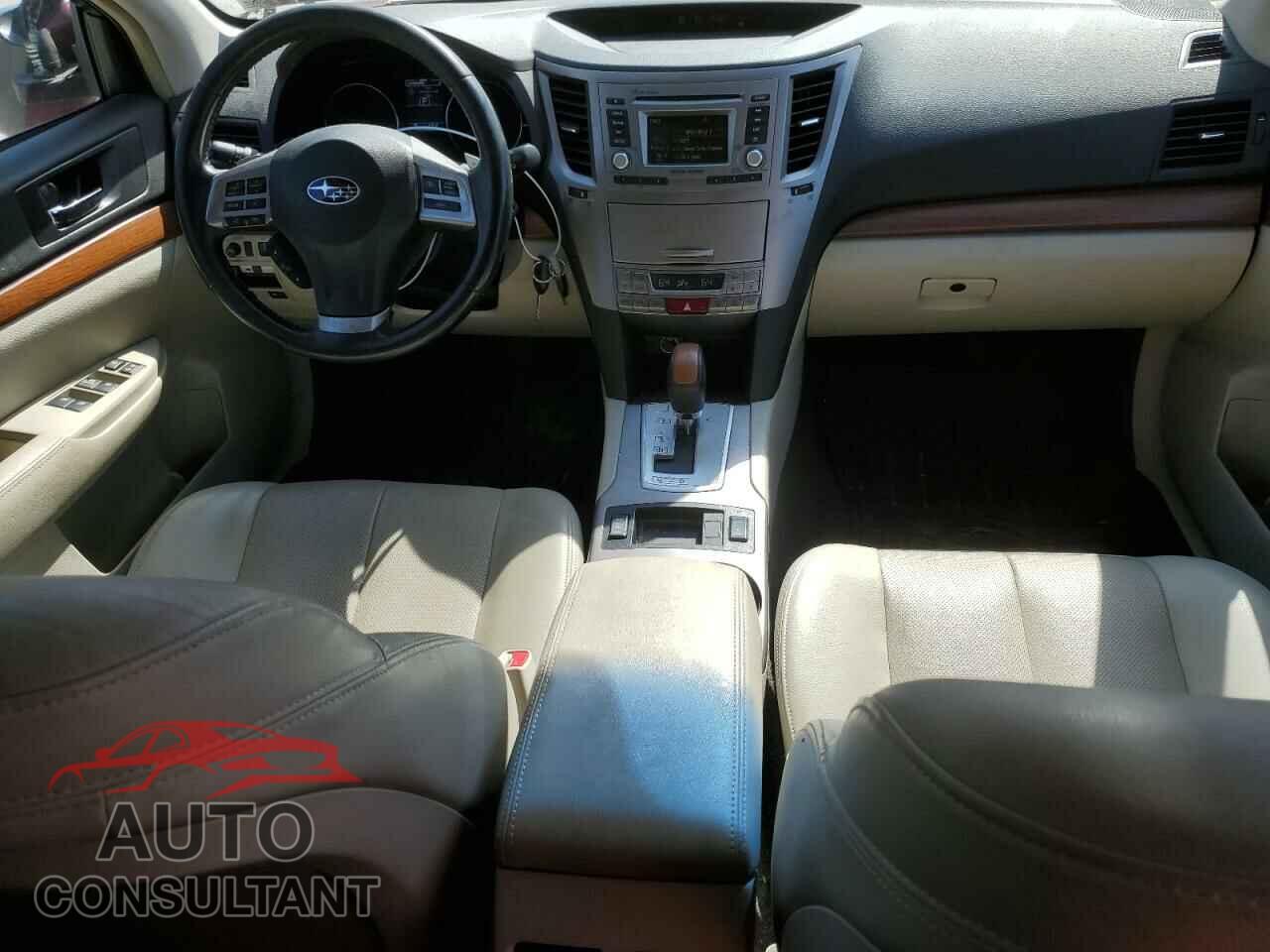 SUBARU OUTBACK 2014 - 4S4BRBLC1E3308425