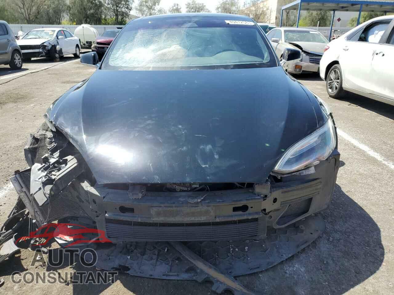 TESLA MODEL S 2017 - 5YJSA1E24HF206876