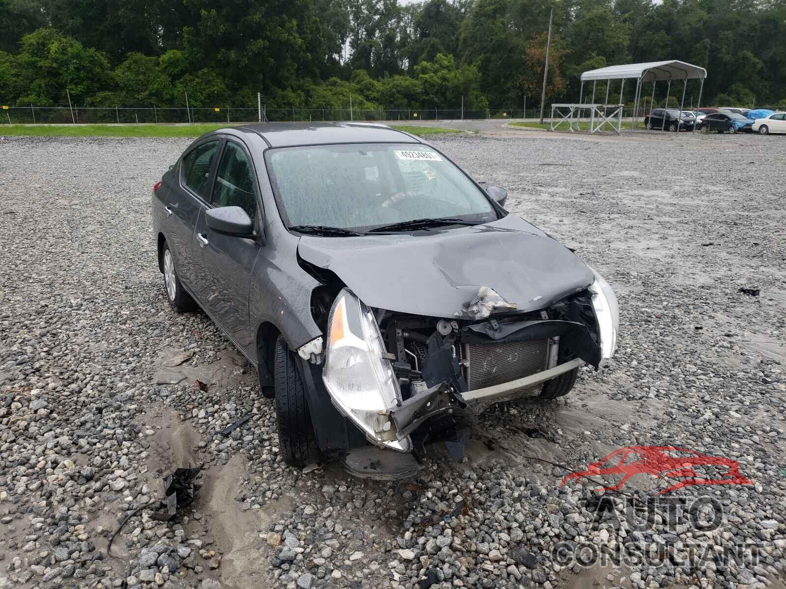 NISSAN VERSA 2017 - 3N1CN7AP2HL827499