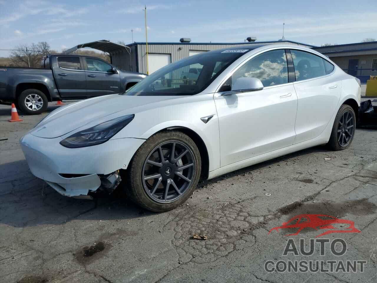 TESLA MODEL 3 2019 - 5YJ3E1EA3KF483784