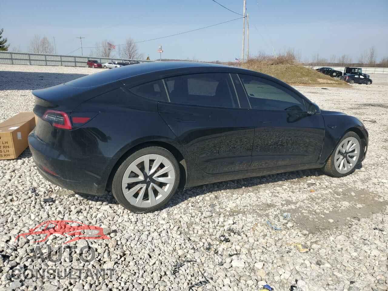 TESLA MODEL 3 2021 - 5YJ3E1EA1MF077201