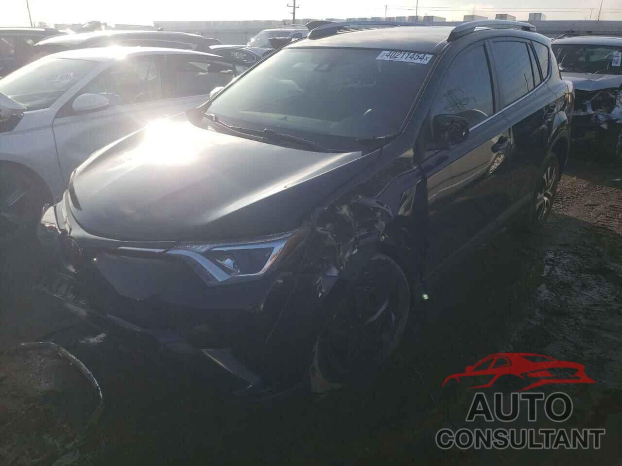 TOYOTA RAV4 2018 - JTMBFREV3JJ181459