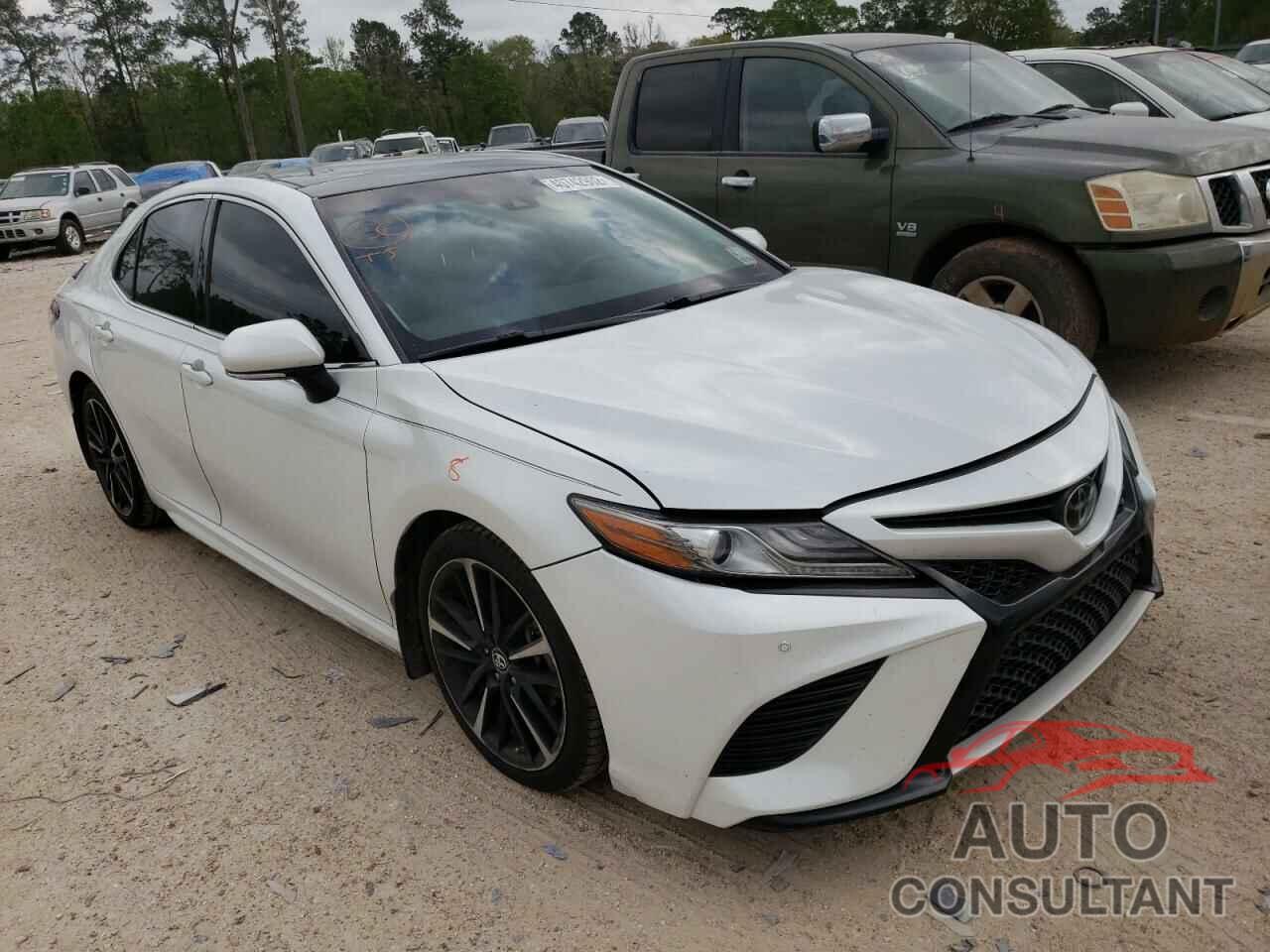 TOYOTA CAMRY 2018 - 4T1BZ1HK9JU006654