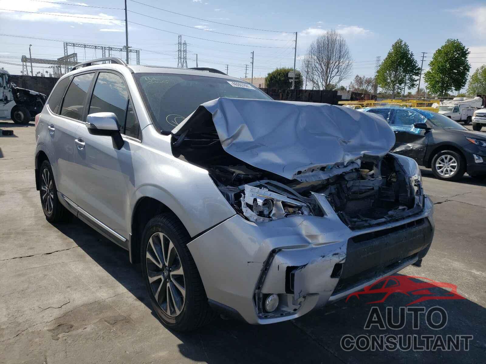 SUBARU FORESTER 2018 - JF2SJGWC1JH481977