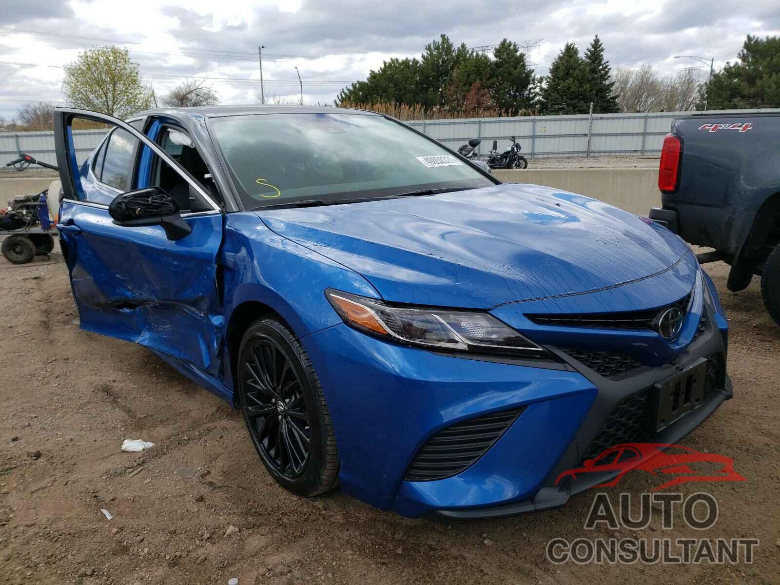 TOYOTA CAMRY 2019 - 4T1B11HK9KU213750