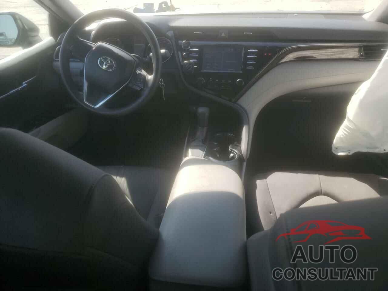 TOYOTA CAMRY 2019 - 4T1B11HK3KU199196