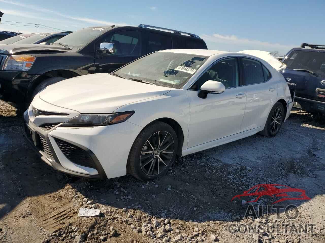 TOYOTA CAMRY 2023 - 4T1G11AK4PU743650