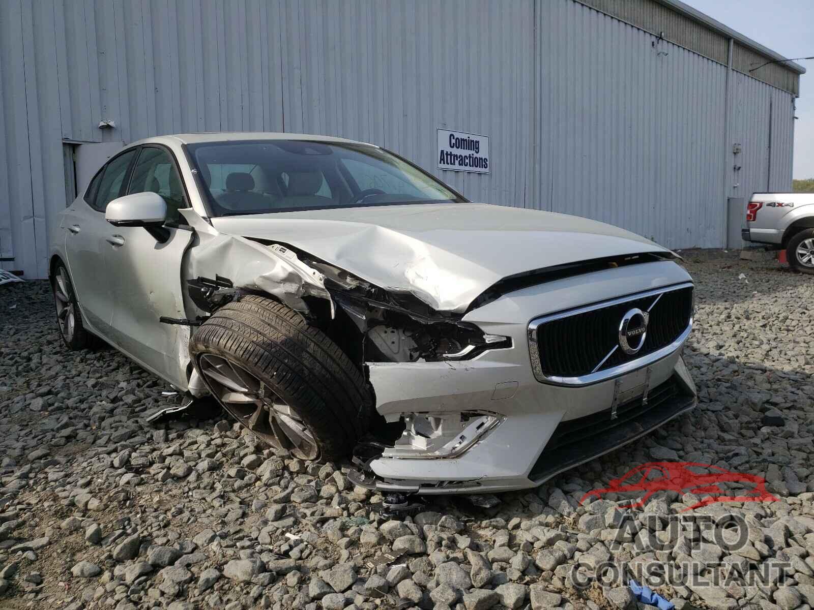 VOLVO S60 2019 - 7JRA22TK2KG014971