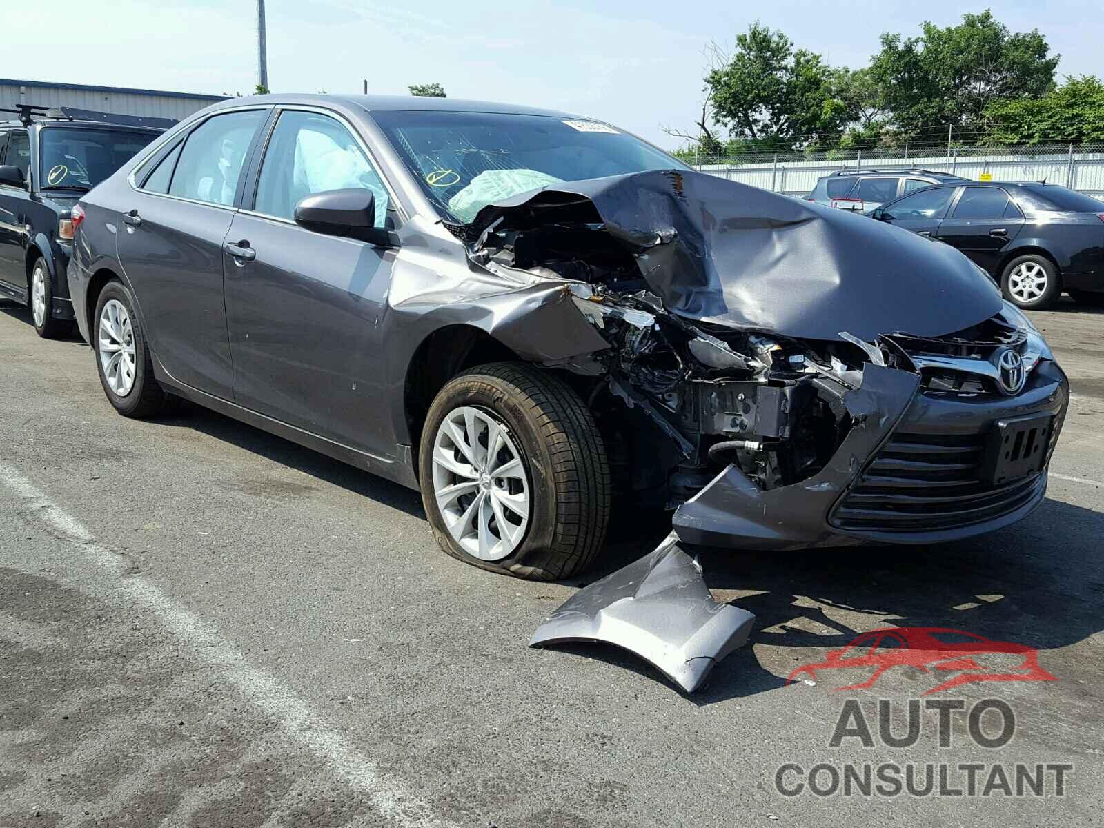 TOYOTA CAMRY 2016 - 4T4BF1FKXGR556634