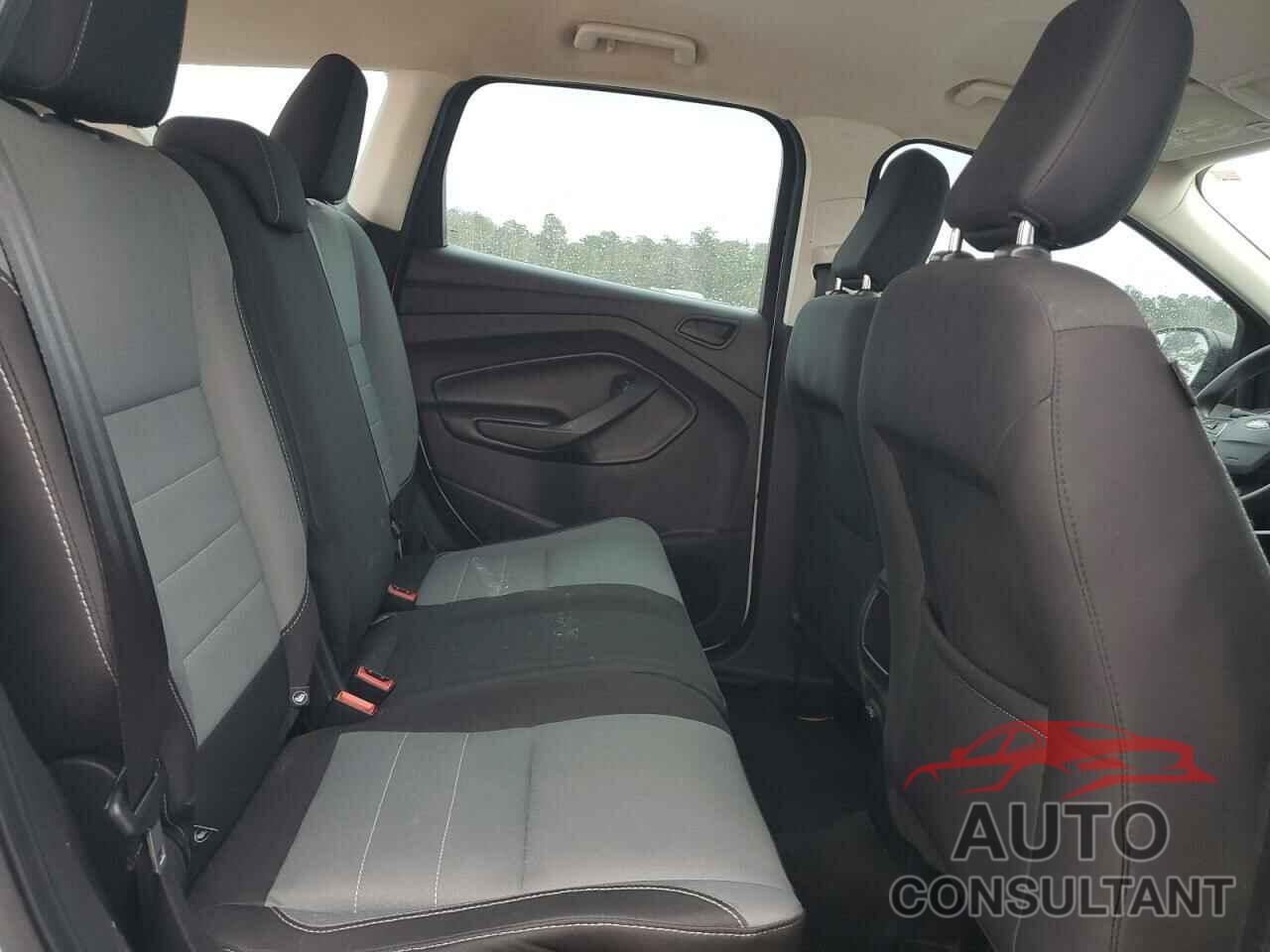 FORD ESCAPE 2019 - 1FMCU0F77KUB21010