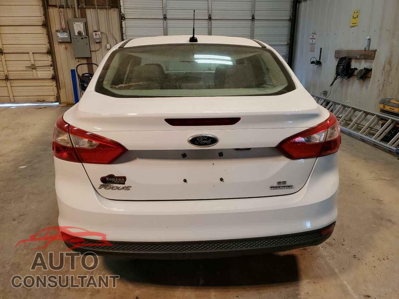 FORD FOCUS 2013 - 1FADP3F20DL220904