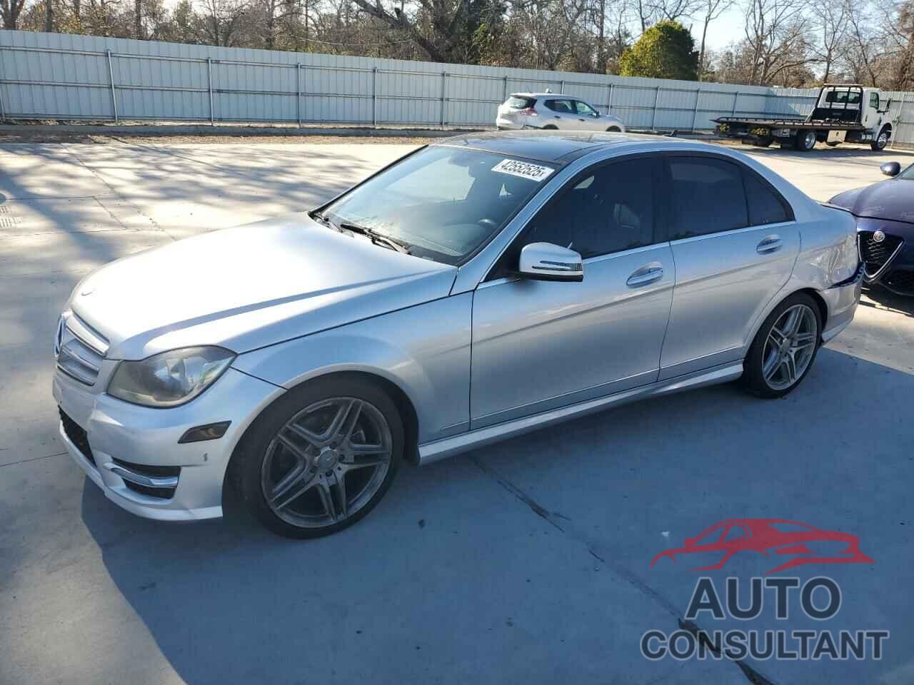 MERCEDES-BENZ C-CLASS 2012 - WDDGF4HB4CA650478
