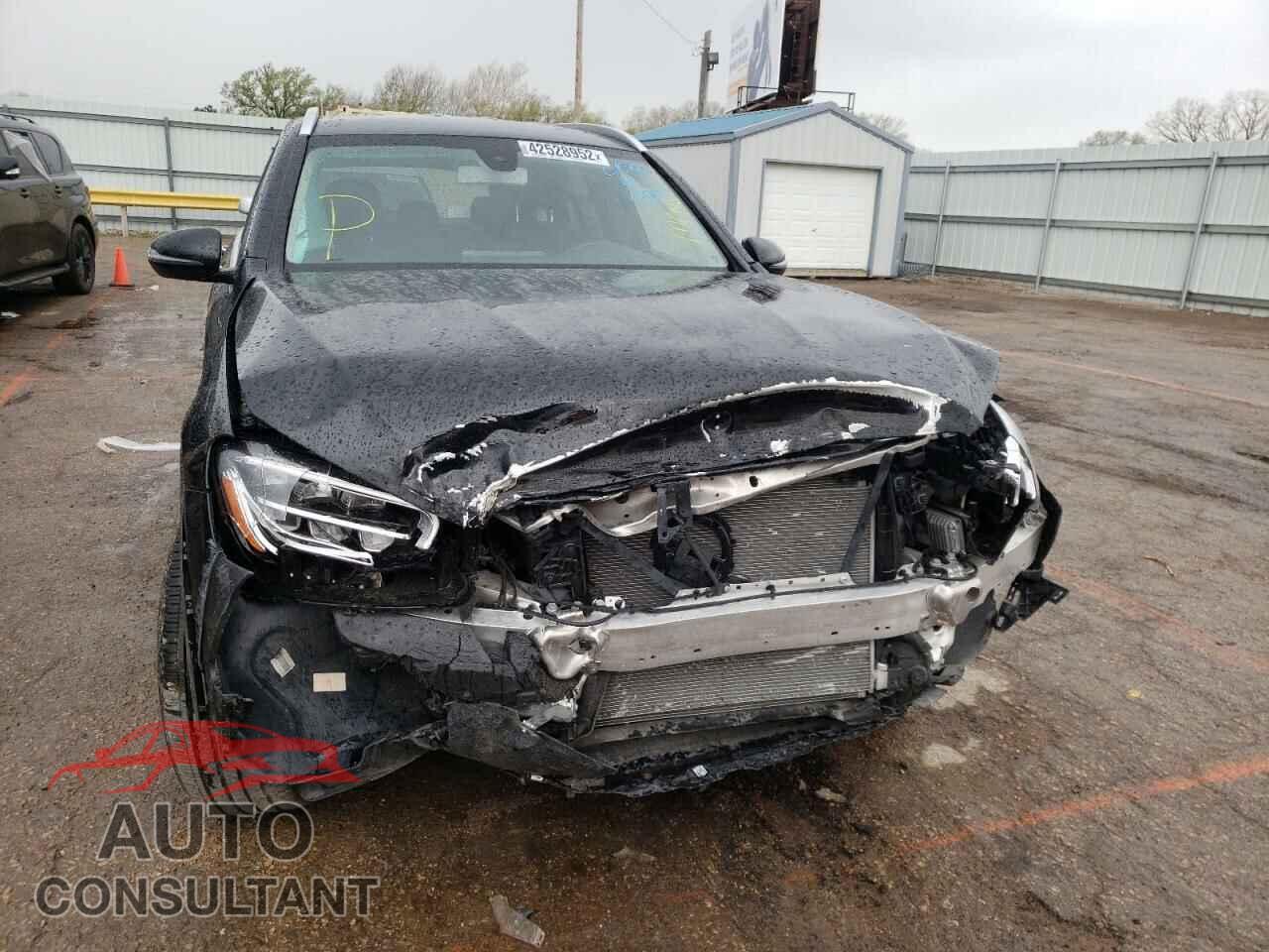 MERCEDES-BENZ GLC-CLASS 2020 - WDC0G8EB8LF743473