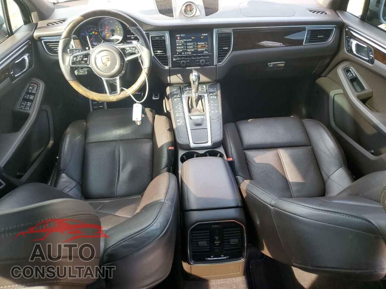PORSCHE MACAN 2016 - WP1AB2A55GLB47149