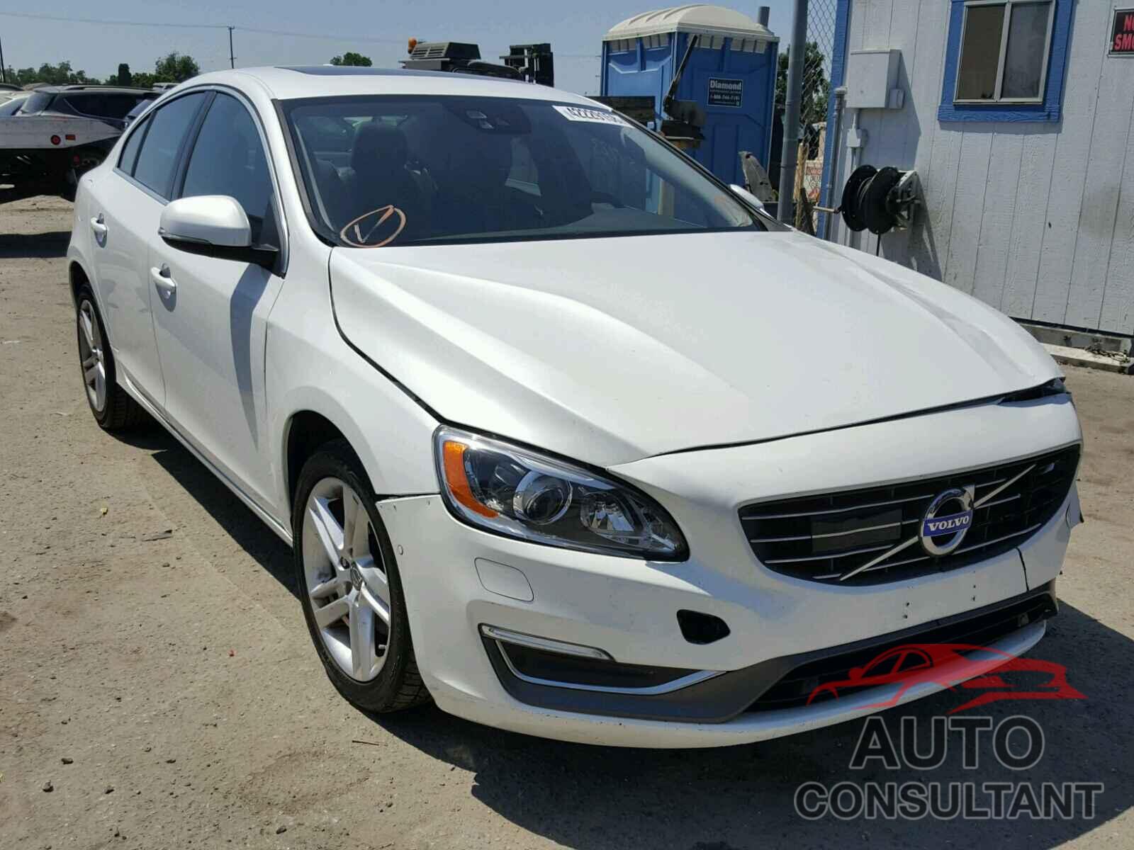 VOLVO S60 2015 - YV126MFM9F1350894