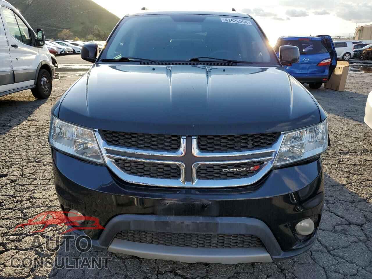 DODGE JOURNEY 2017 - 3C4PDCBB3HT580524