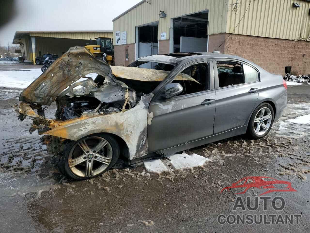 BMW 3 SERIES 2015 - WBA3B5C5XFF960960