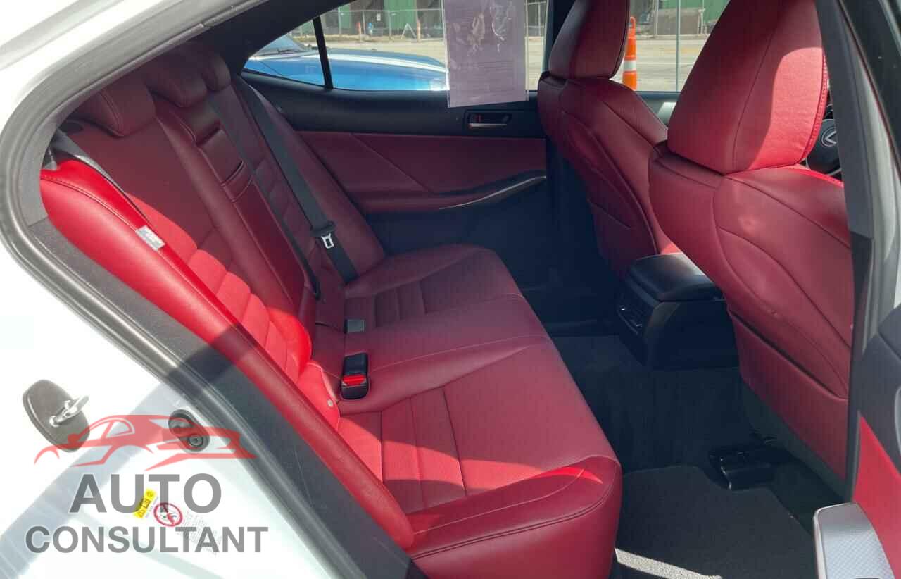 LEXUS IS 2017 - JTHBA1D24H5045365