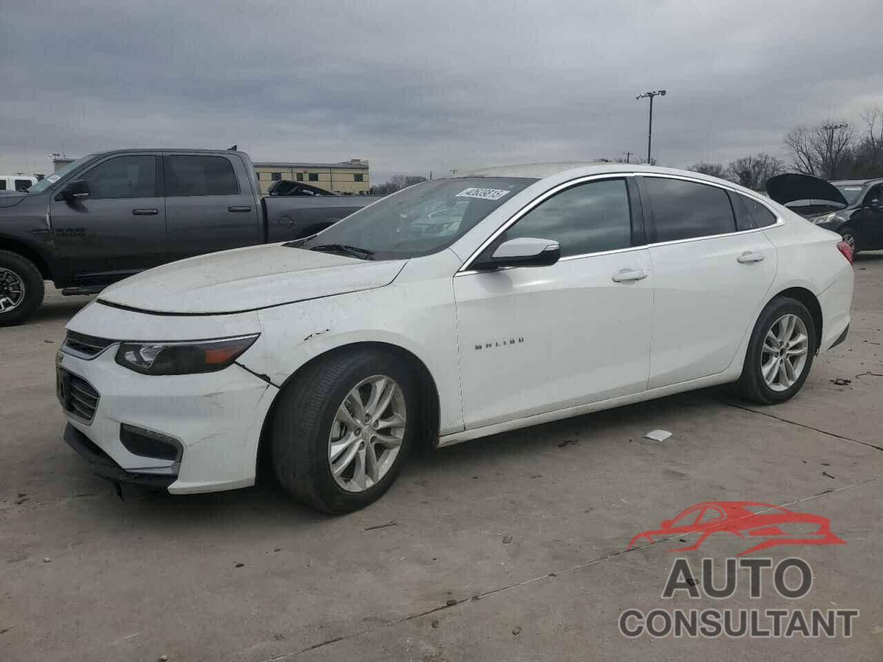 CHEVROLET MALIBU 2017 - 1G1ZE5ST4HF155584