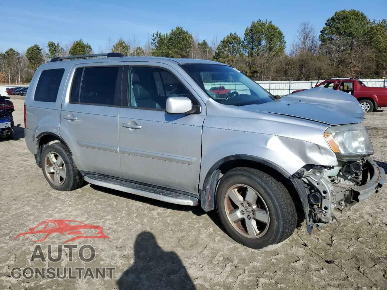 HONDA PILOT 2011 - 5FNYF4H54BB048601